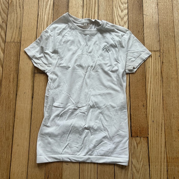 Oner Active Go to Fitted Seamless Top - Picture 1 of 3